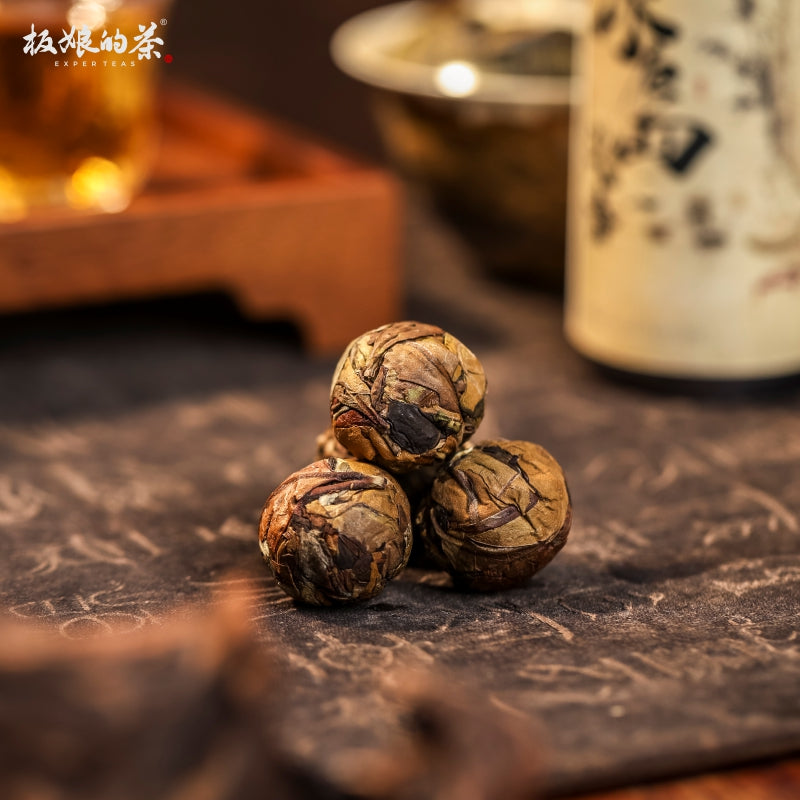 2025 Yunnan Bingdao Ancient Tree First Spring White Tea Dragon Pearl 50g