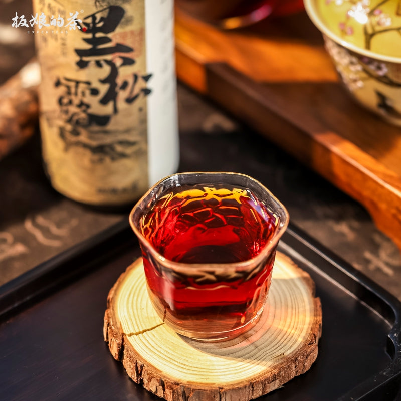 2008 Yunnan Bulang Mountain Ancient Tree Ripe Puer Dragon Pearl with Black Truffle 50g