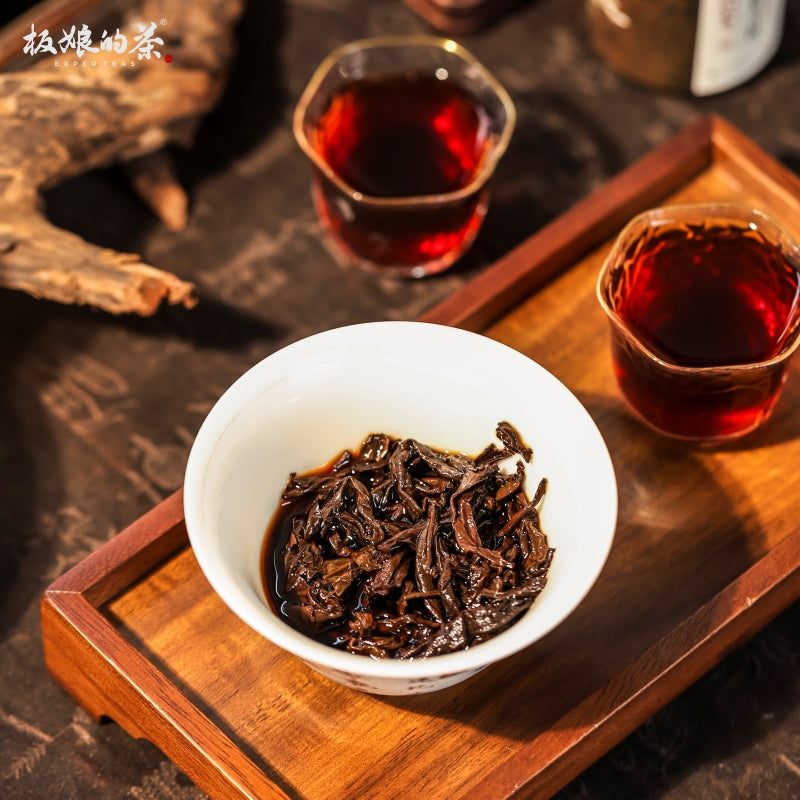 2024 Yunnan Yiwu Ancient Tree Ripe Puer Dragon Pearl 50g"