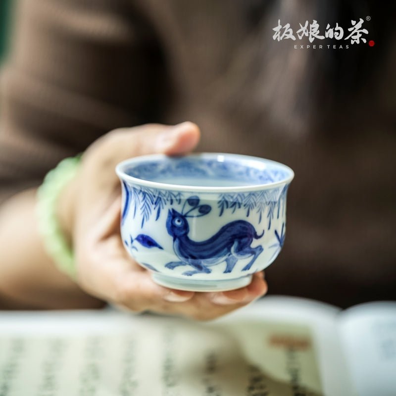 Jingdezhen Handmade Blue and White Porcelain Xiaozhuozhai Tea Set 70ml - Five Roots Tea