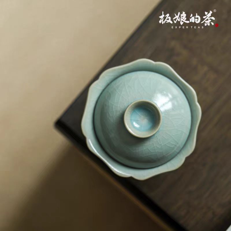 Jingdezhen Handmade Ru Kiln, Xiaozhuozhai Sky - Blue Cracked Glaze Flower - Rim Gaiwan, 110ml - Five Roots Tea