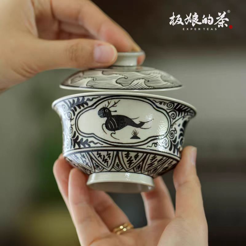 Nantang Handmade Elegant Jizhou Kiln - Hand - Painted Retro Wave and Running Deer Gaiwan - Five Roots Tea