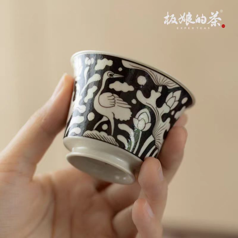 Nantang Handmade Elegant "Lotus and Egret for Continuous Imperial Examinations Success" Cup - Five Roots Tea